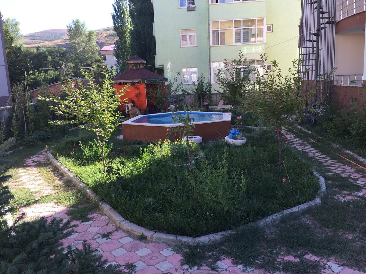 Hacegan HostelBayburt  エクステリア 写真